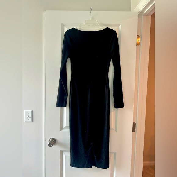 Boutique Bodycon Midi - Picture 2 of 5